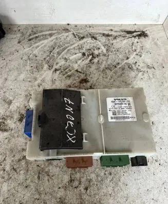 Volvo XC70 Fuse module 30765624AE
