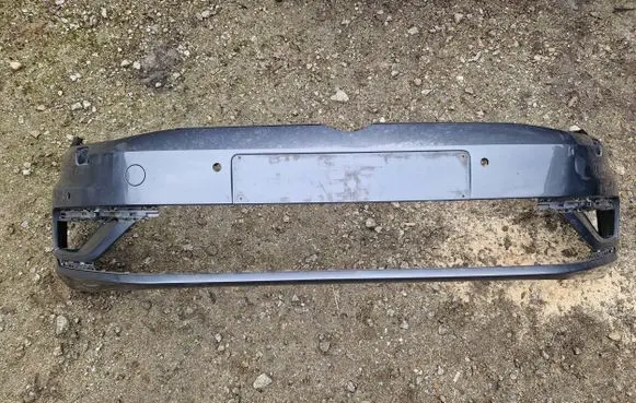 Volkswagen Golf VII Front bumper 5G0807221FL