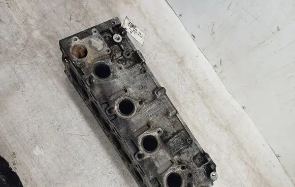 Opel Astra H Engine head 55193091 6978