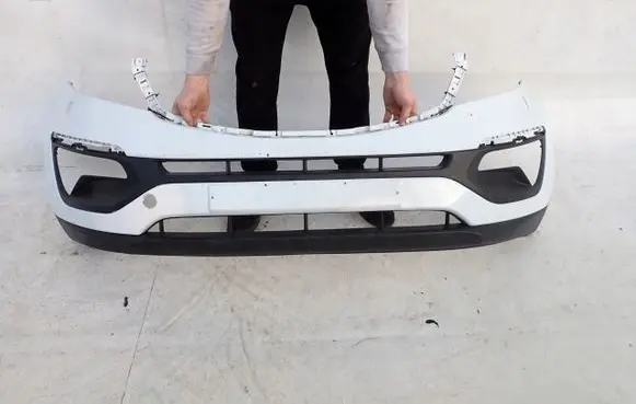 KIA Sportage Front bumper