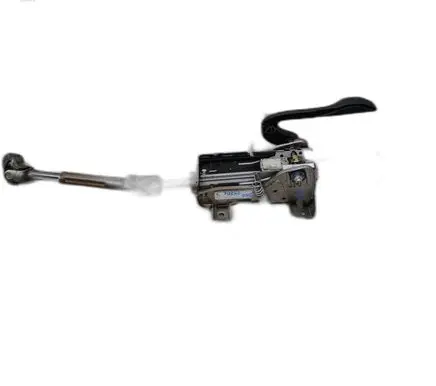 Volkswagen Golf VIII Steering wheel axle 