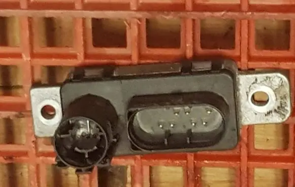 Volvo XC60 Glow plug pre-heat relay 31411857