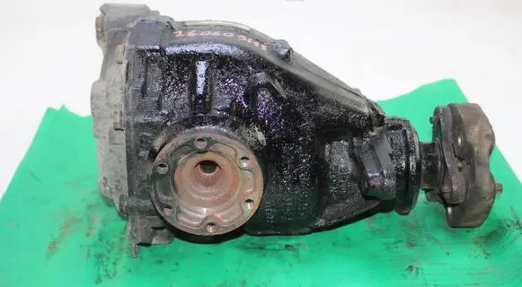 BMW 3 E92 E93 Rear differential 7566187 8908042312110007