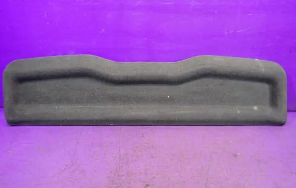 Parcel shelf
