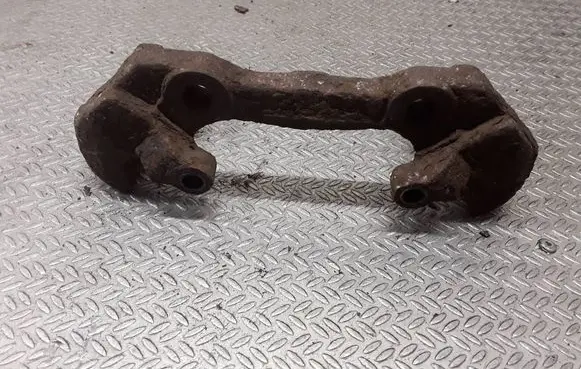 Mercedes-Benz Sprinter W901 W902 W903 W904 Brake caliper pad carrier rear 
