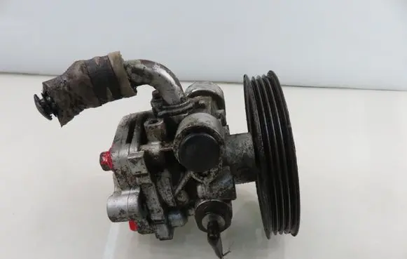 Suzuki Jimny Power steering pump