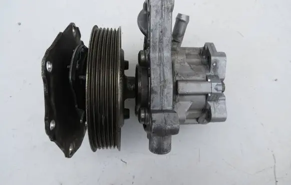 Volvo V70 Power steering pump 31216114 7691469