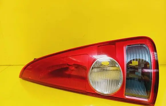 Renault Espace - Grand espace IV Rear/tail lights 8200027152