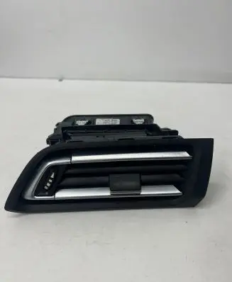 Peugeot 308 Dashboard side air vent grill/cover trim 1303823XZD 1419657 10003397