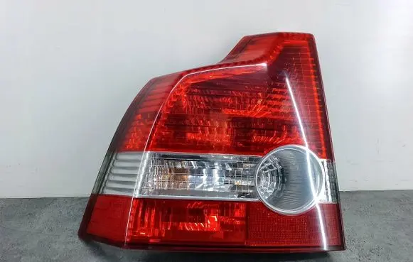 Volvo S40 Rear/tail lights