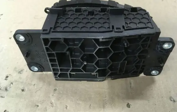 Maserati Levante Gear selector 6700317400