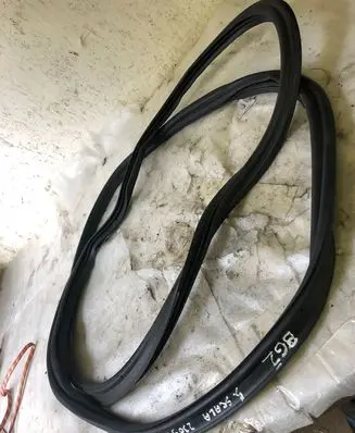 Skoda Scala Seal rubber (tailgate) 657827705