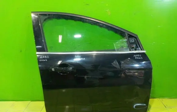 Ford Focus Front door PRZOD PRAWE