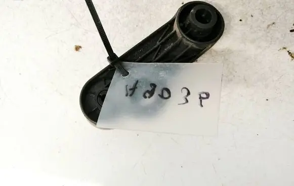 Opel Meriva A Front door window winding handle 902471500430
