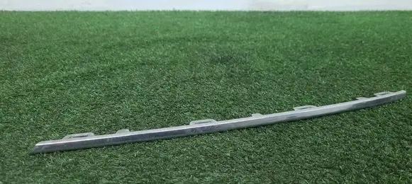 Volkswagen Amarok Front door trim bar 2h7853765