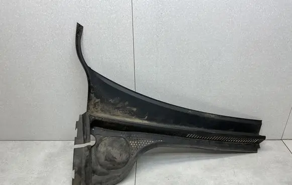 Volkswagen Jetta VI Wiper trim 5C7819404A