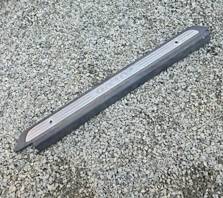 Volvo S40, V40 Front sill trim cover 30818429