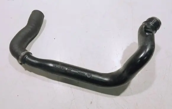 Volvo V70 Intercooler hose/pipe 8624887 7321