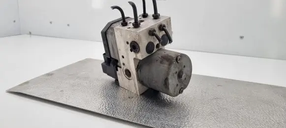 Audi A6 S6 C5 4B ABS Pump 8E0614111F 0265220406