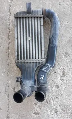 Opel Zafira A Intercooler radiator 24436438DF1