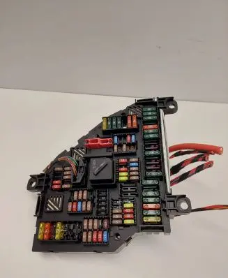 BMW 5 F10 F11 Fuse module 9252813 02434466 317033451