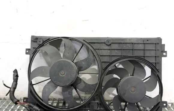 Volkswagen Touran I Fan set 1K0121207T