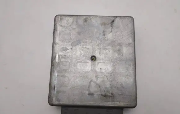 Ford Focus Engine control unit/module 98AB12A650BGH 8AB12K523AG