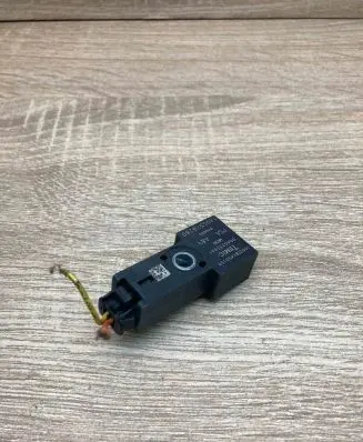 Citroen C3 Airbag deployment crash/impact sensor 1400576280 00403339A1 WithPlug