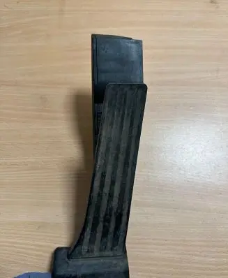 BMW 5 E60 E61 Accelerator throttle pedal 25916010