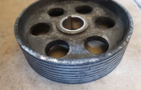 Volkswagen PASSAT B4 Camshaft pulley/ VANOS 028115021B