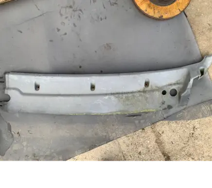Iveco Daily 30.8 - 9 Wiper trim