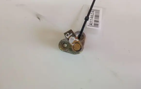 Peugeot 807 Rear door lock loop/hook striker