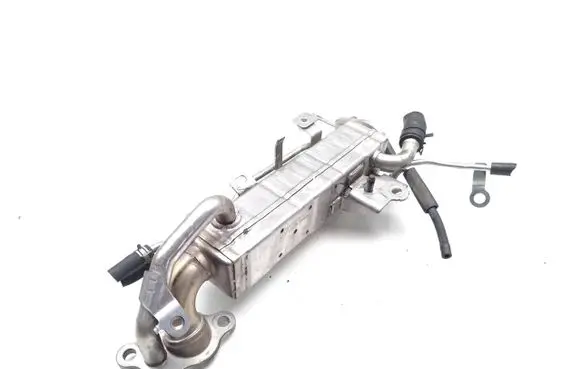 Mazda 3 III EGR valve cooler SH012080Y 29K13B-0311