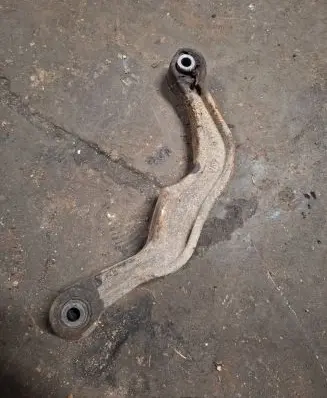 Subaru Legacy Rear upper control arm/wishbone