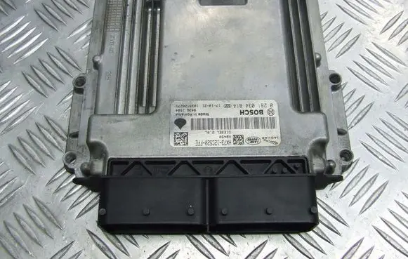 Land Rover Discovery Sport Engine control unit/module ECU HX73-12C520-FFE 0281034814