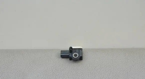 Volvo V60 Airbag deployment crash/impact sensor 31334336