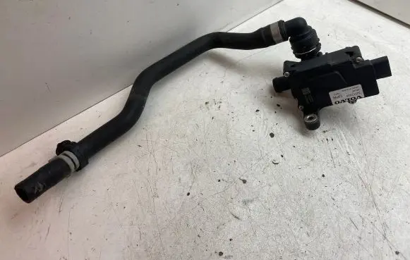 Volvo XC60 Electric auxiliary coolant/water pump 32317024 31493266