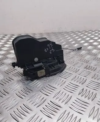 BMW X6 E71 Rear door lock A046998