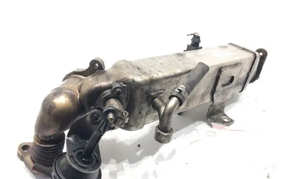 BMW 3 E90 E91 EGR valve cooler 7810751