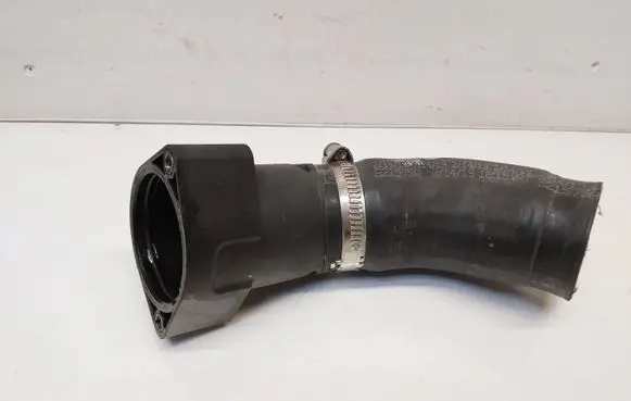 Skoda Octavia Mk3 (5E) Engine coolant pipe/hose 04L131111T