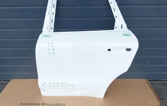 Porsche Macan (95B) Rear door 95B833021A