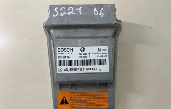 Mercedes-Benz S W221 Airbag control unit/module A2218704787 0285001995 600702230641