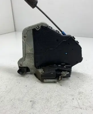 Lexus IS 220D-250-350 Front door lock