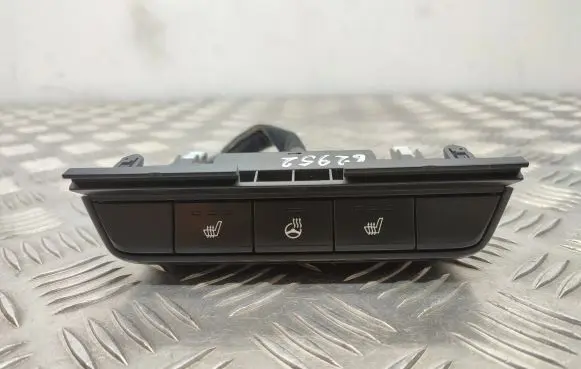 KIA Sportage Seat heating switch 93300D9040WK