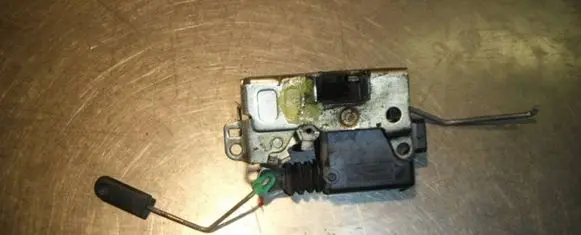 Iveco Daily 35 - 40.10 Front door lock