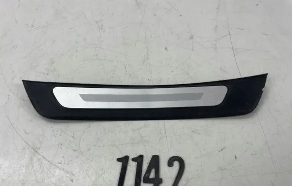 Audi A6 Allroad C8 Front sill trim cover 4K9853375