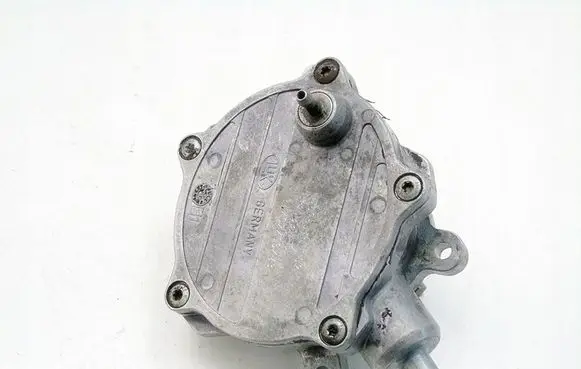 BMW 6 E63 E64 Vacuum pump 7525075