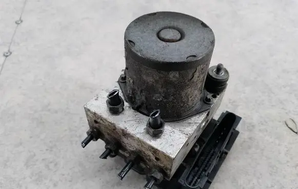 Peugeot Expert ABS Pump 9649988180