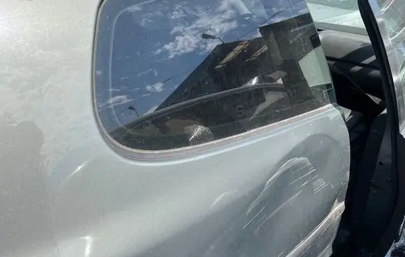 Volkswagen Golf IV Rear side window 