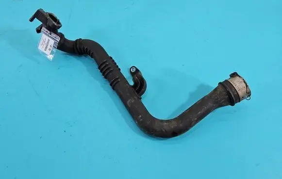 Intercooler hose/pipe